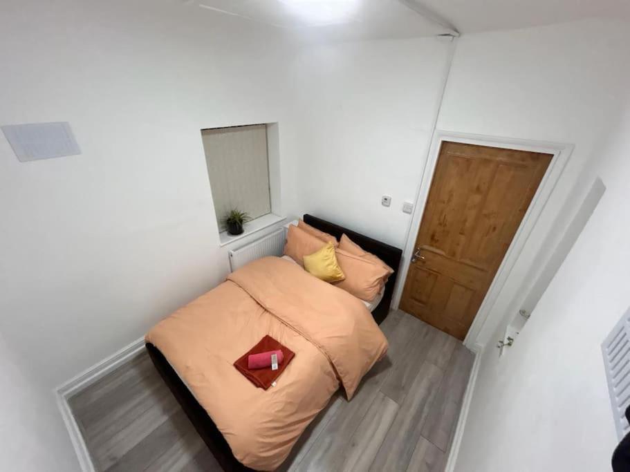 Homely Duplex 4 Bed & 3 Bathrooms