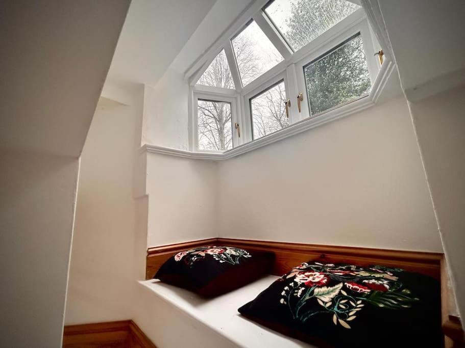 Apartment Homely Duplex 4 Bed & 3 Bathrooms *