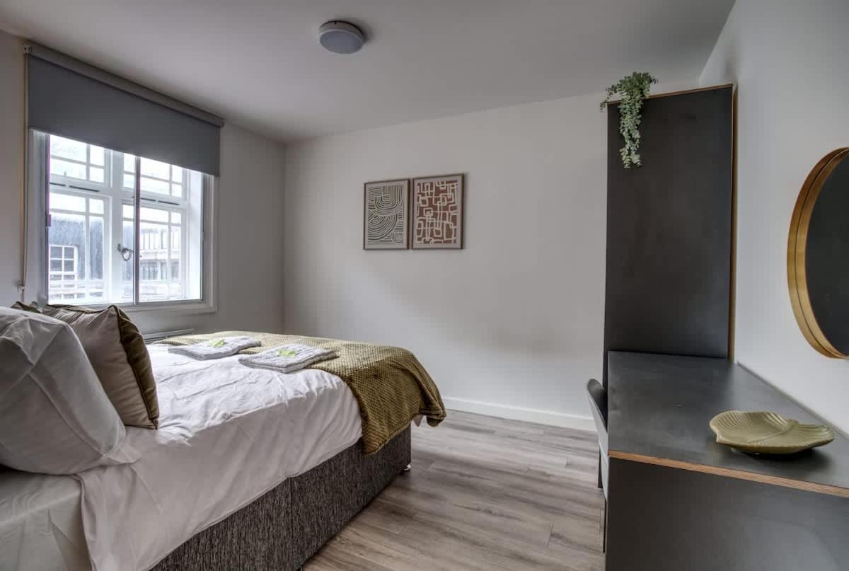 1br Centre Apt, Self Check In, Wifi, By Derbnb Apartment