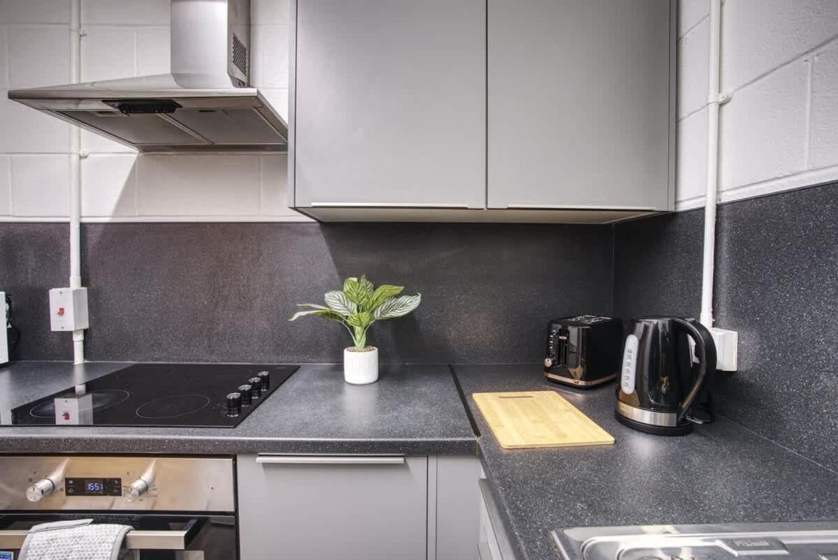 1br Centre Apt, Self Check In, Wifi, By Derbnb Sheffield