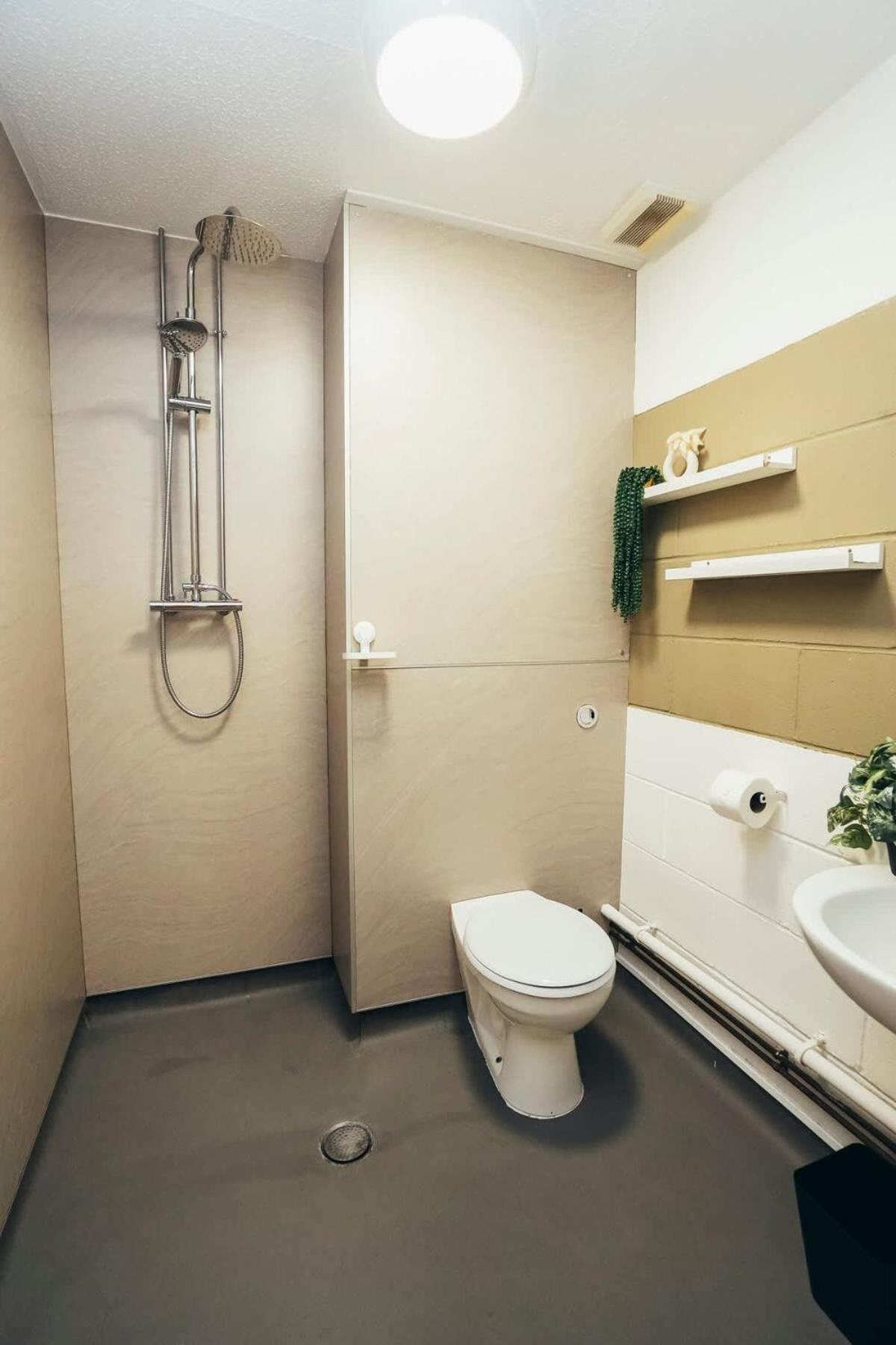 1br Centre Apt, Self Check In, Wifi, By Derbnb *