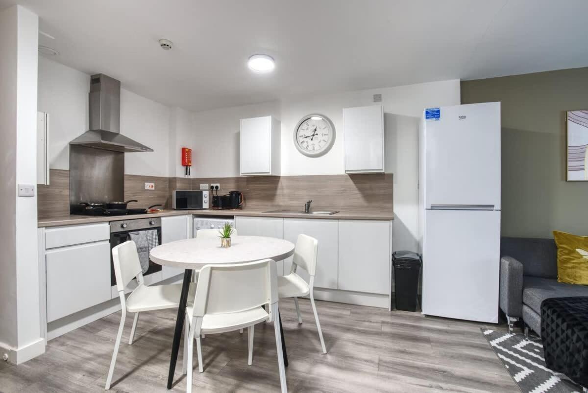 2br Centre Apt, Self Check In, Wifi, By Derbnb Sheffield