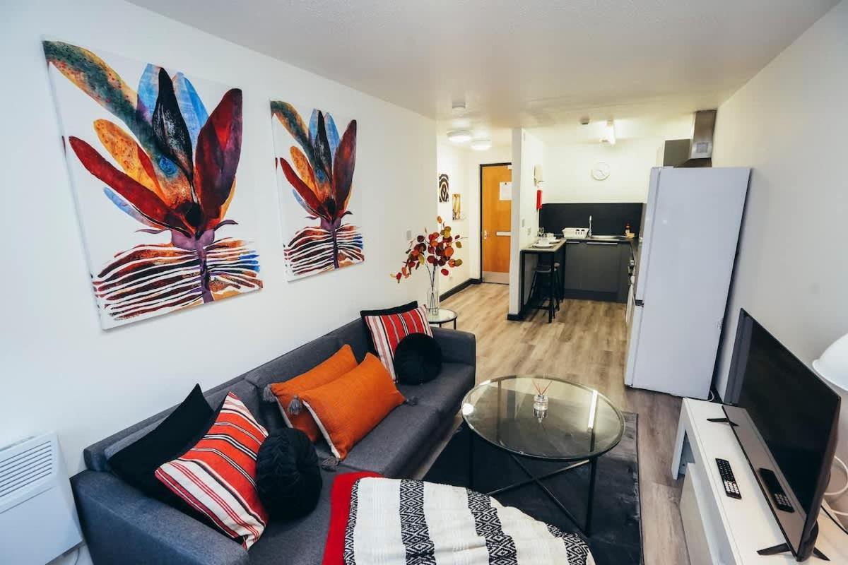 1br Centre Apt, Self Check In, Wifi, By Derbnb Sheffield