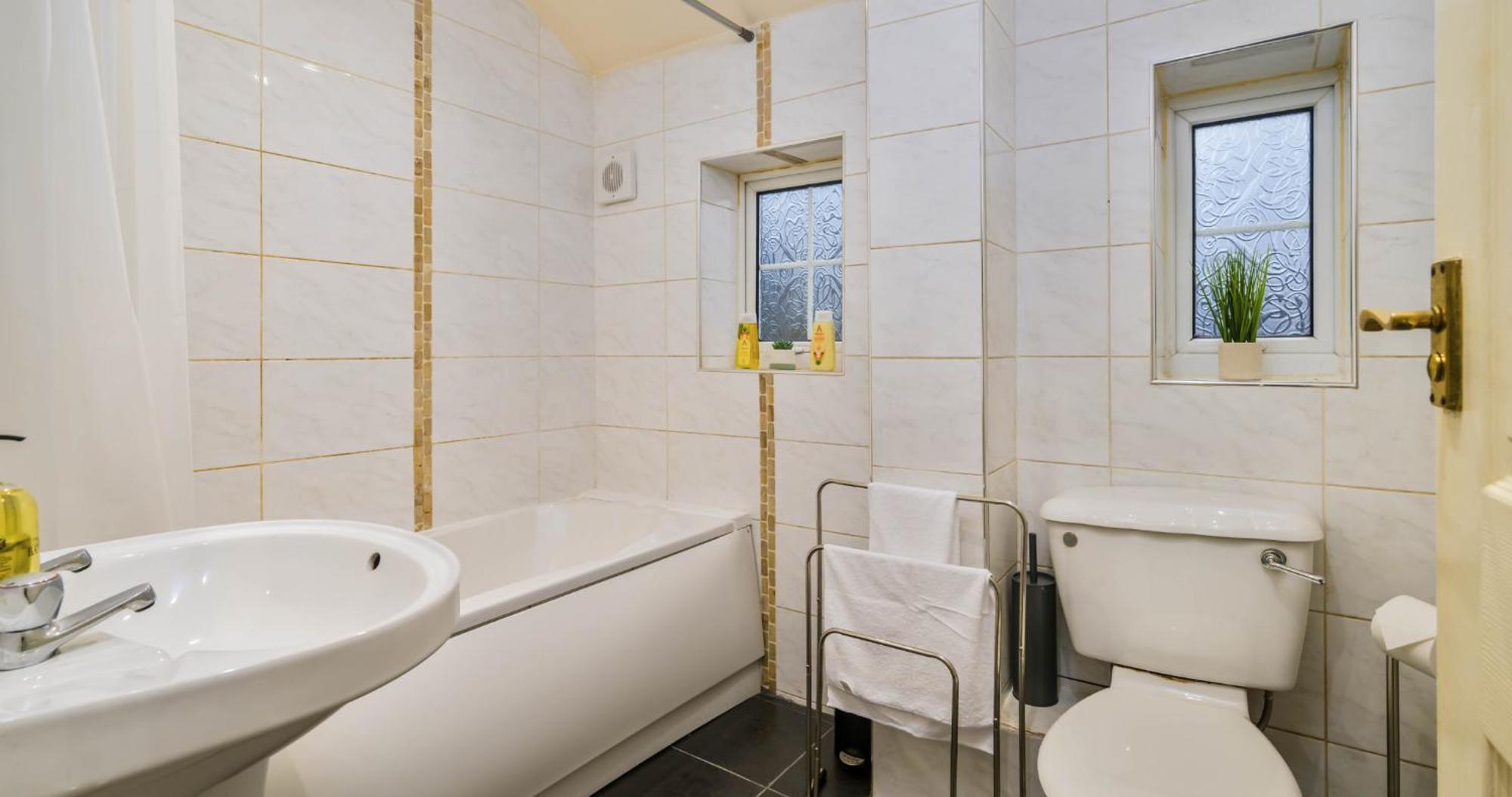 Leanne's 3bed House In Holiday home *