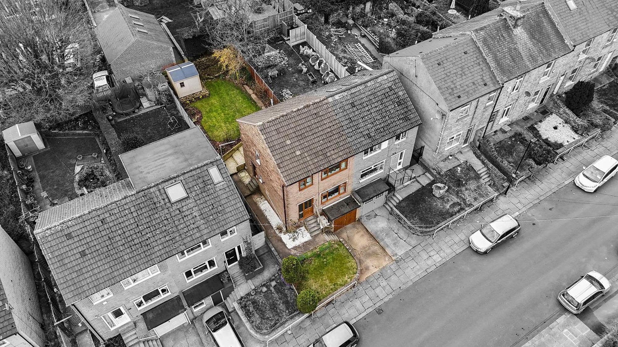 4 Bedrooms, Families, Contractors, Free Parking Sheffield