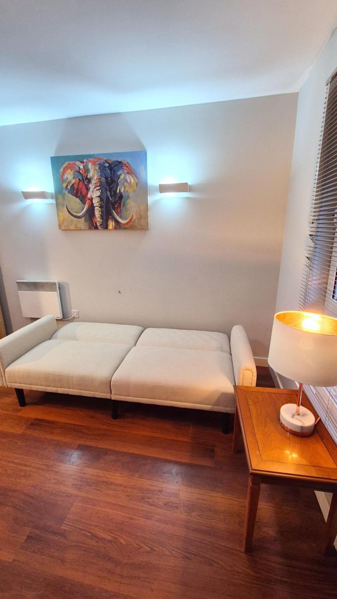 Cozy 1 Bedroom Apartment, Center, Free Wifi