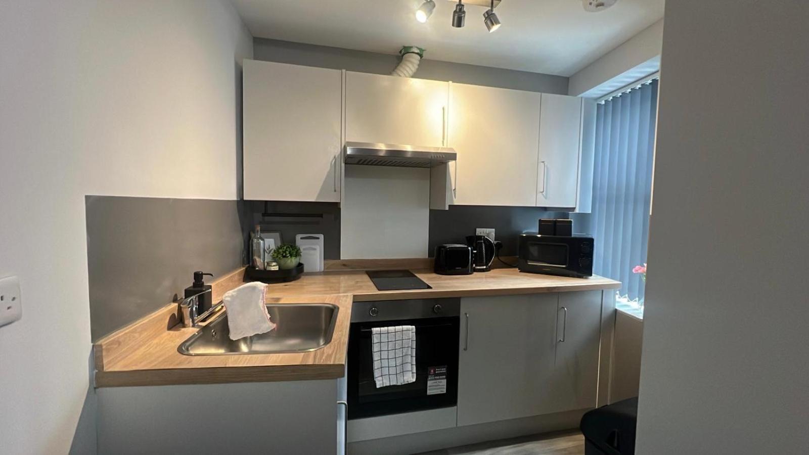 Apartment Cozy In Centre With Sofa Bed