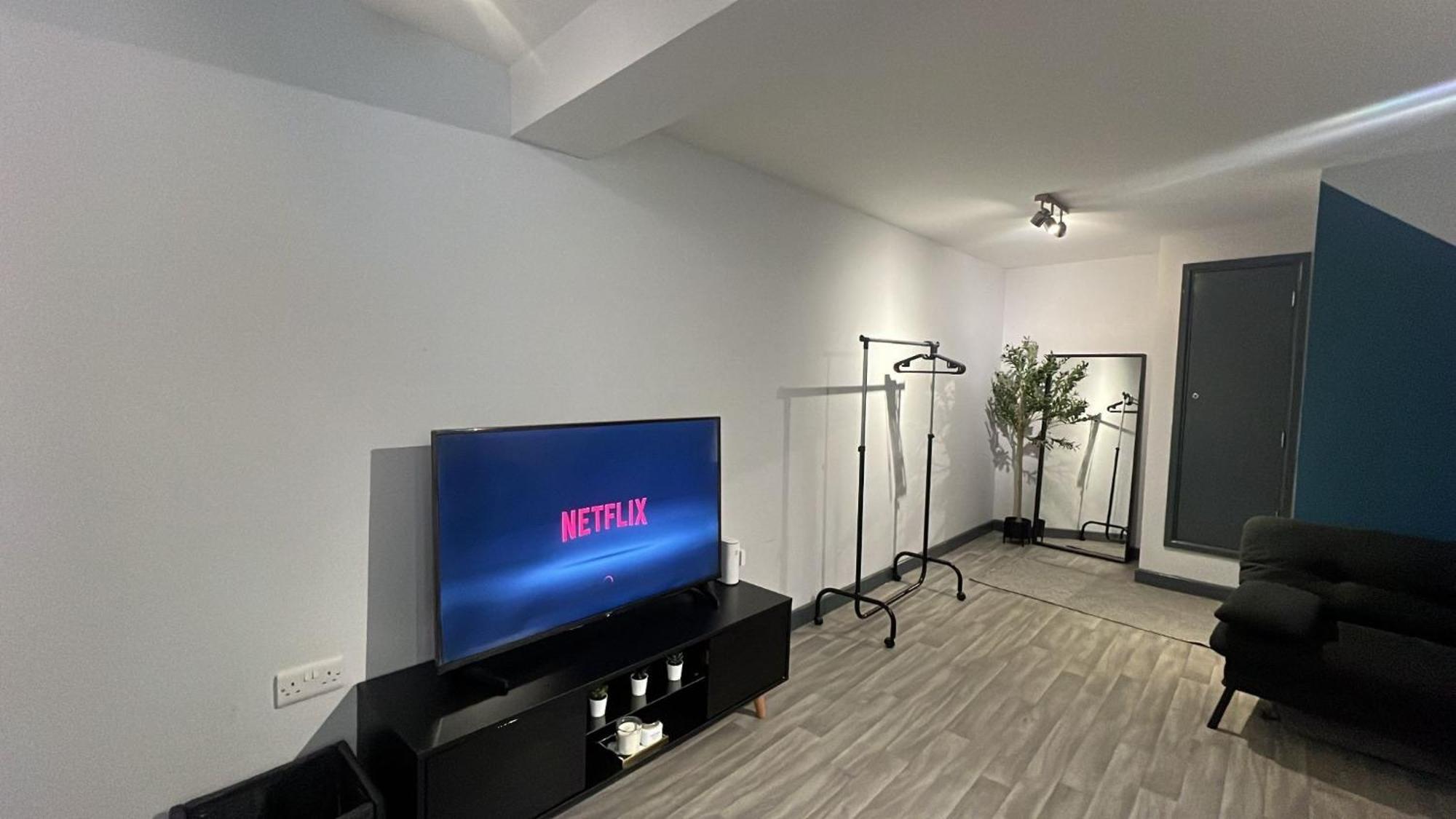 Apartment Cozy In Centre With Sofa Bed Sheffield