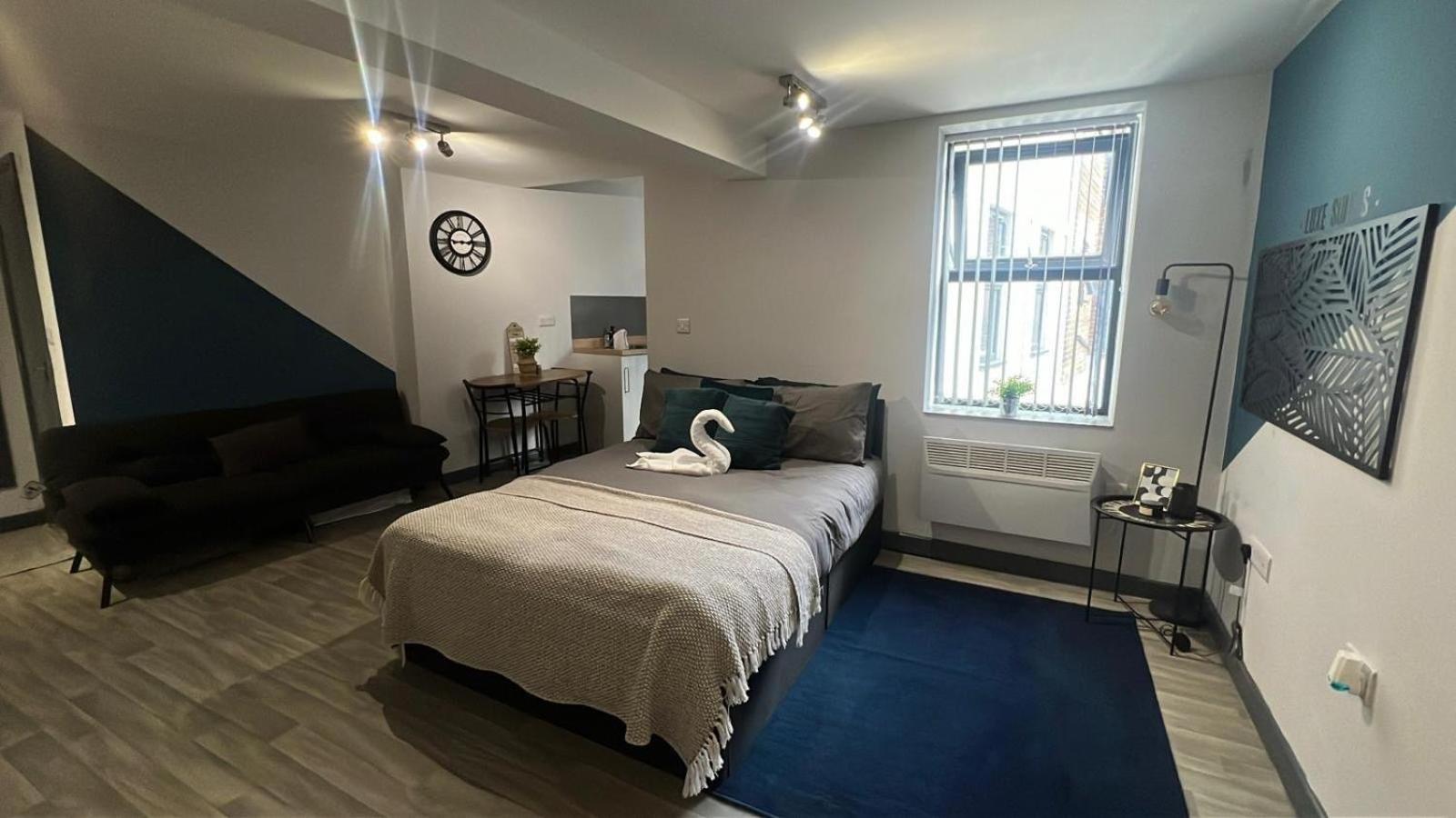 Cozy In Centre With Sofa Bed *