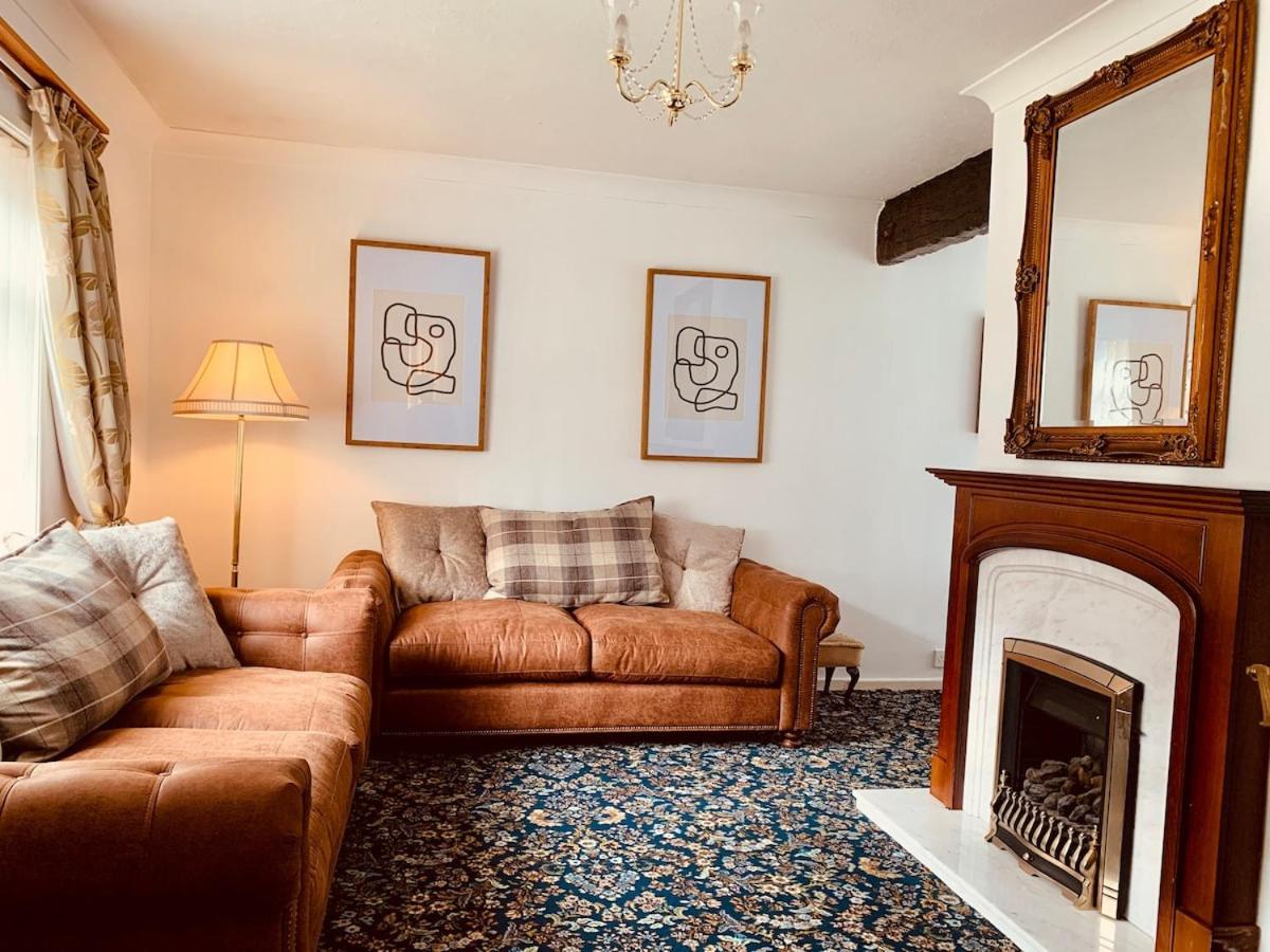 Like 3 Bed House Sheffield