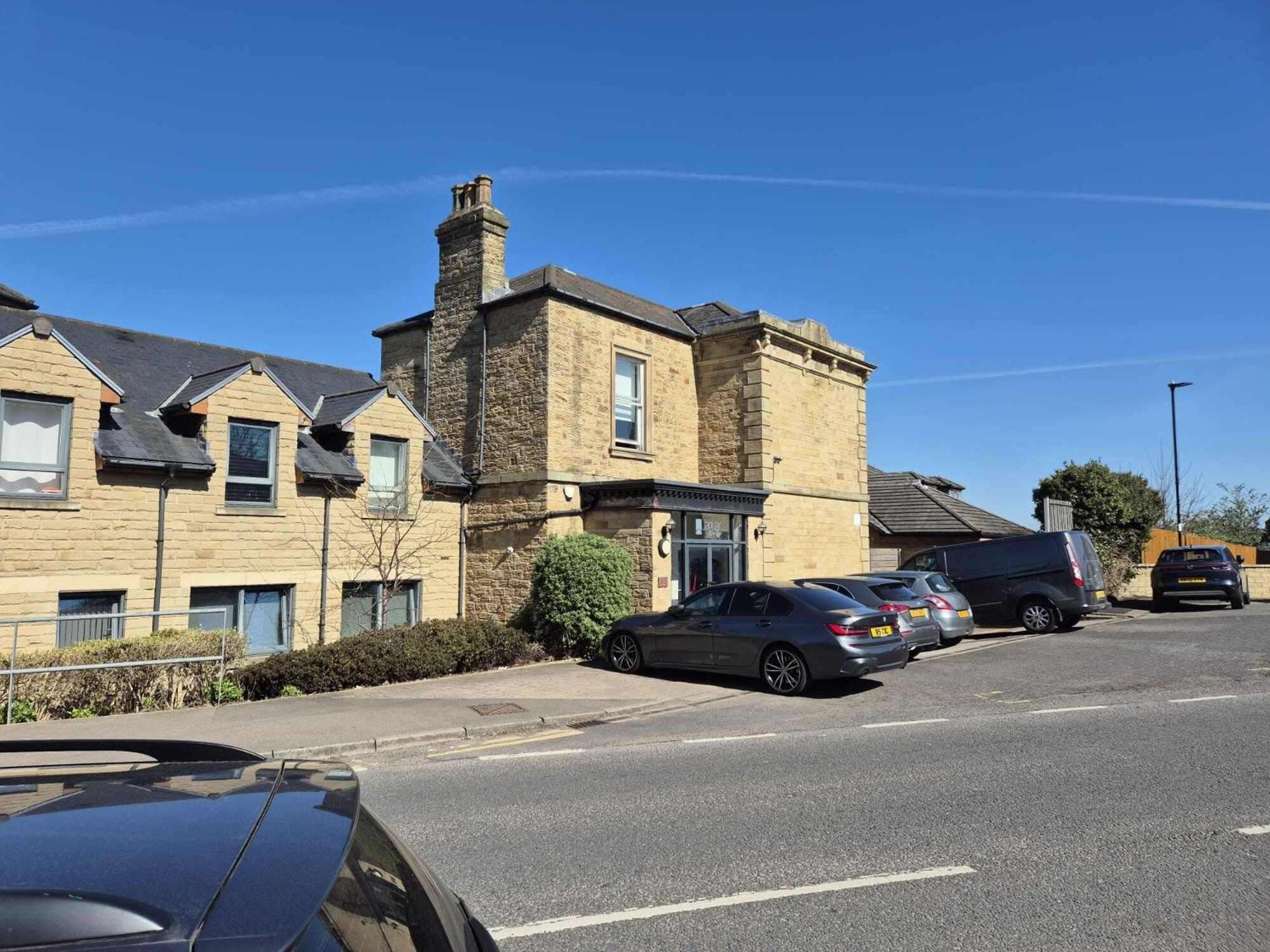 1br - Private Secure Free Parking Sheffield