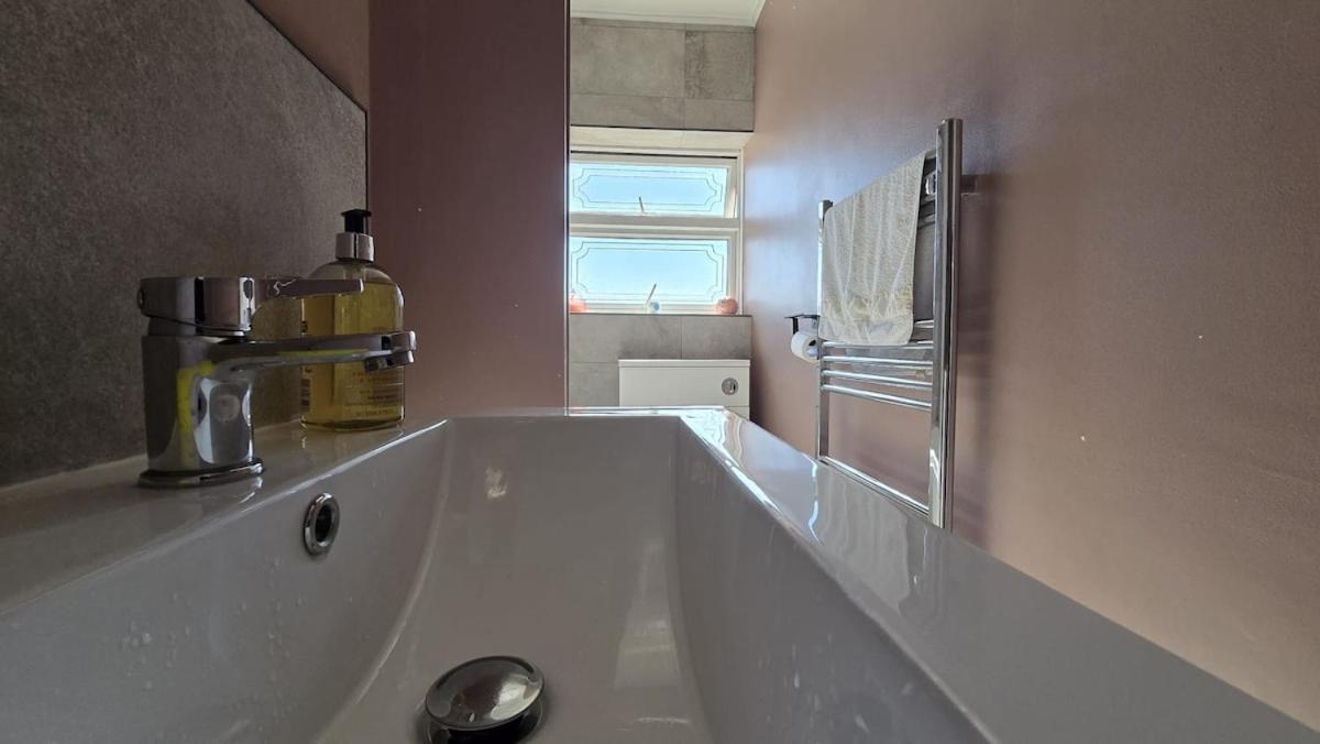 Kabaka - Comfy Birley 3 Bedroom Apartment
