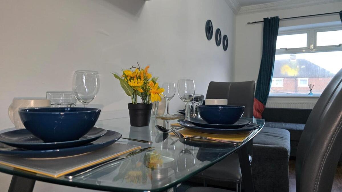 Kabaka - Comfy Birley 3 Bedroom Sheffield