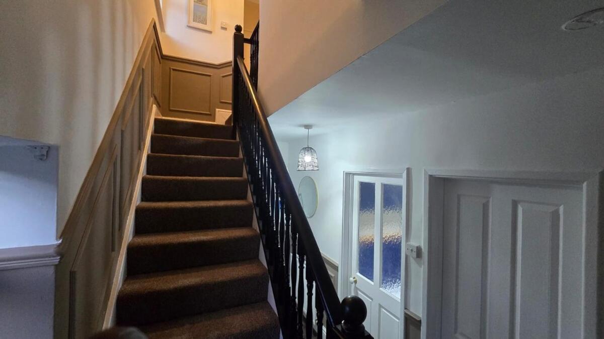 Apartment Kabaka - Comfy Birley 3 Bedroom Sheffield