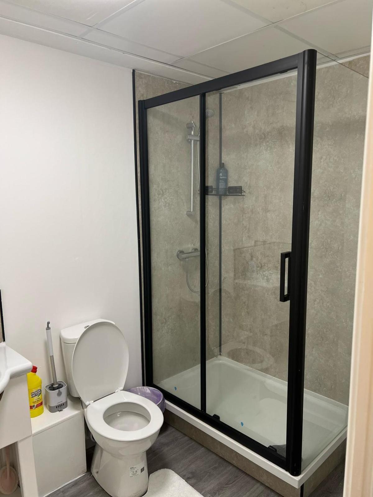 Luxury Flat In * Sheffield