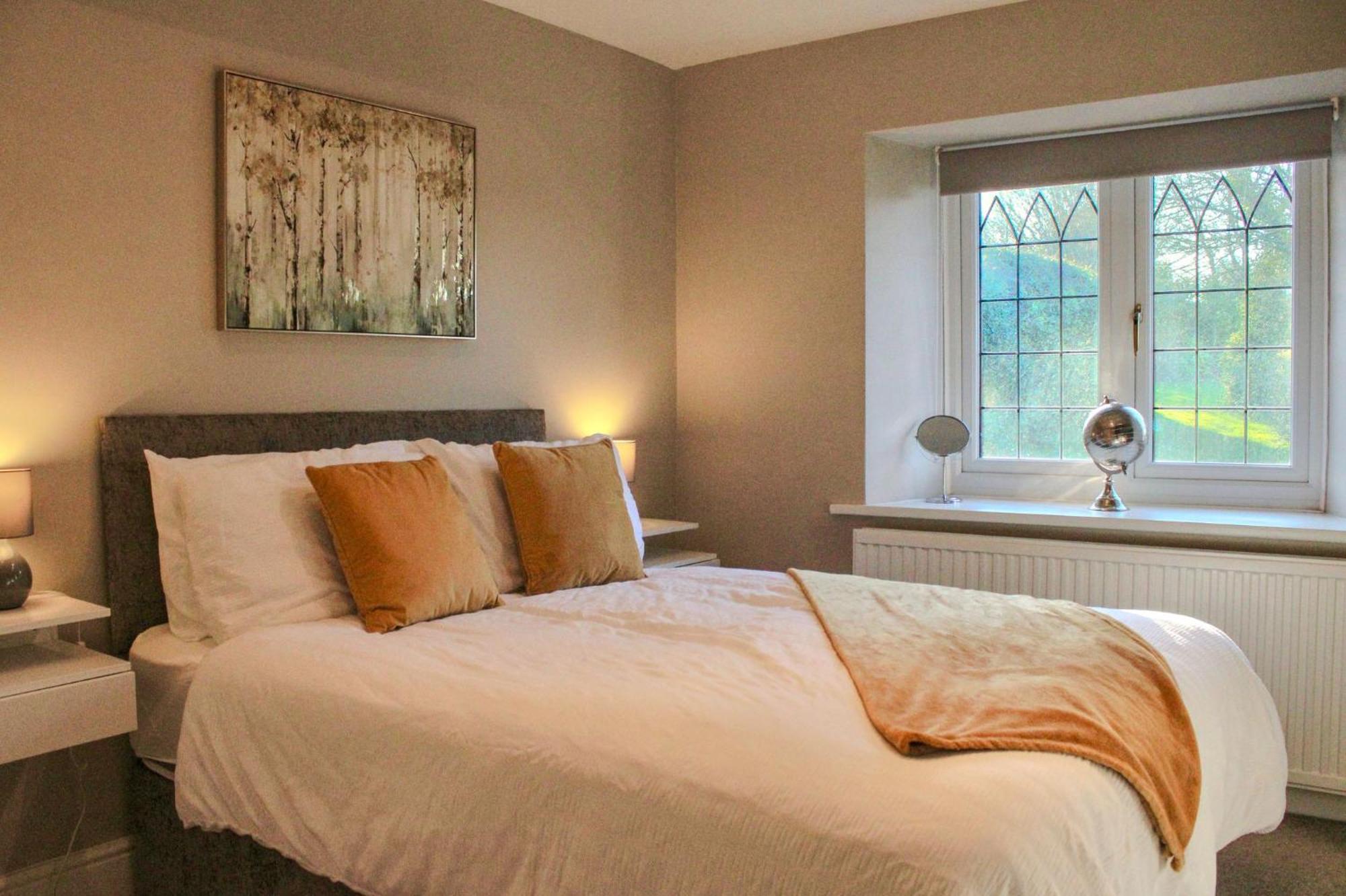 Rural Retreat With Hot Tub, Fire Pit & Games Room Sheffield