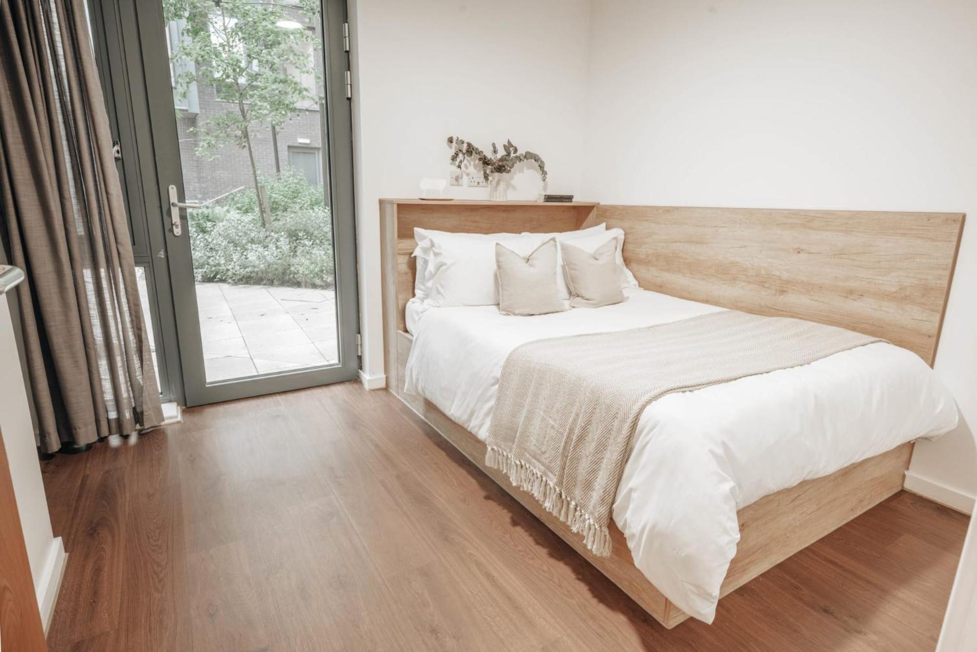 Comfy Private Bedrooms, Studios And Apartments At Bailey Fields In Sheffield *