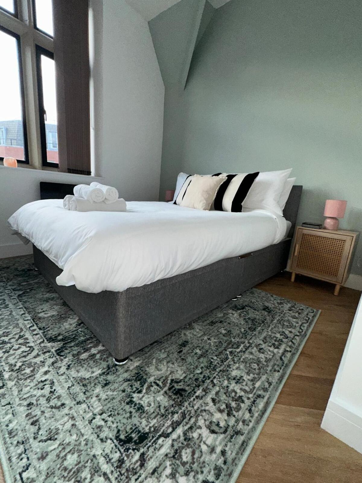 In Centre Apartment *