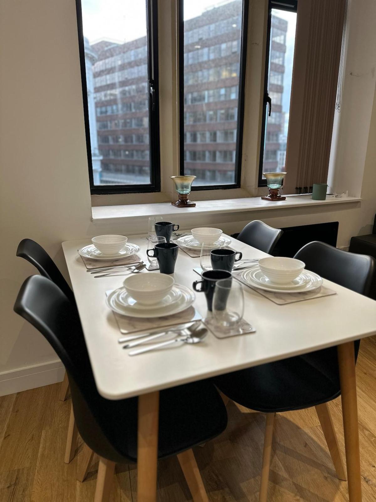 Apartment In Centre Sheffield