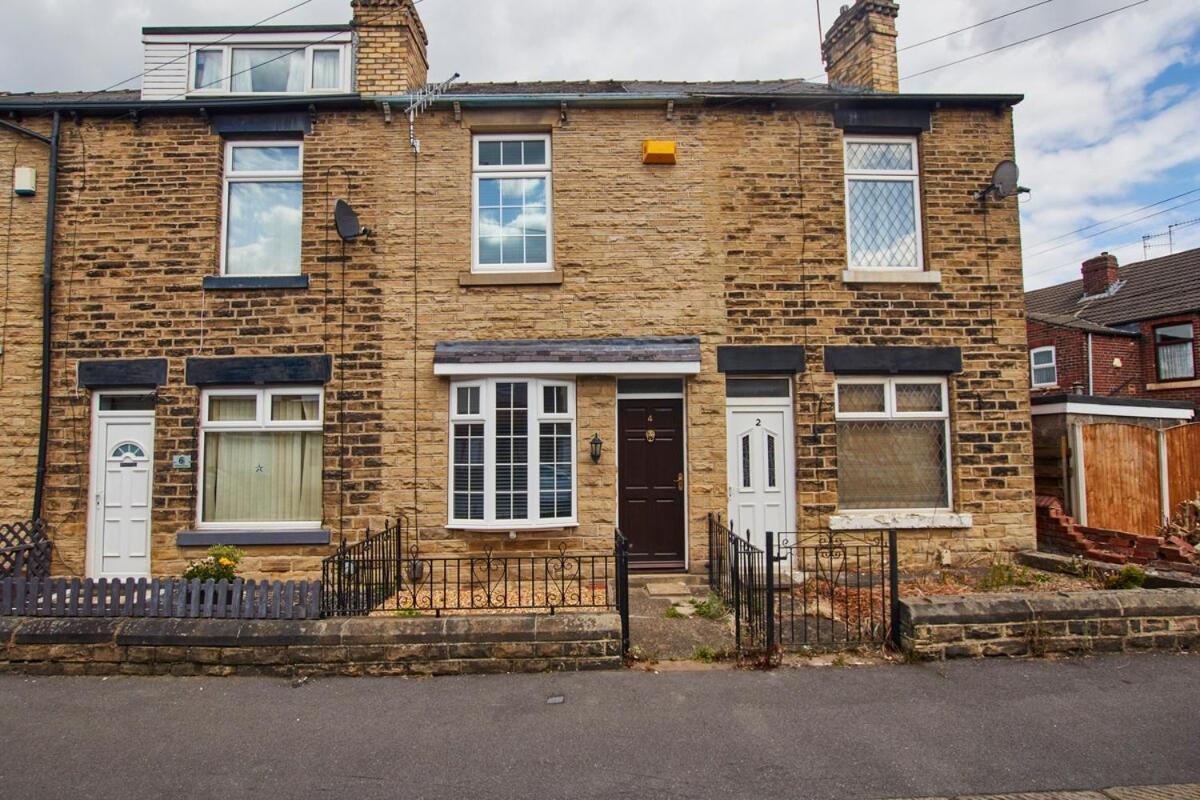 Charming House - Close To Centre - Free Parking, Self-check-in, Fast Wifi And Smart Tv By Yoko Holiday home *