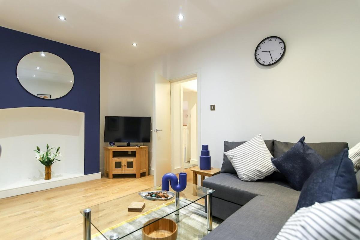 Hawley - Centre - Free Parking, Self-check-in, Fast Wifi And Smart Tv By Yoko * Sheffield