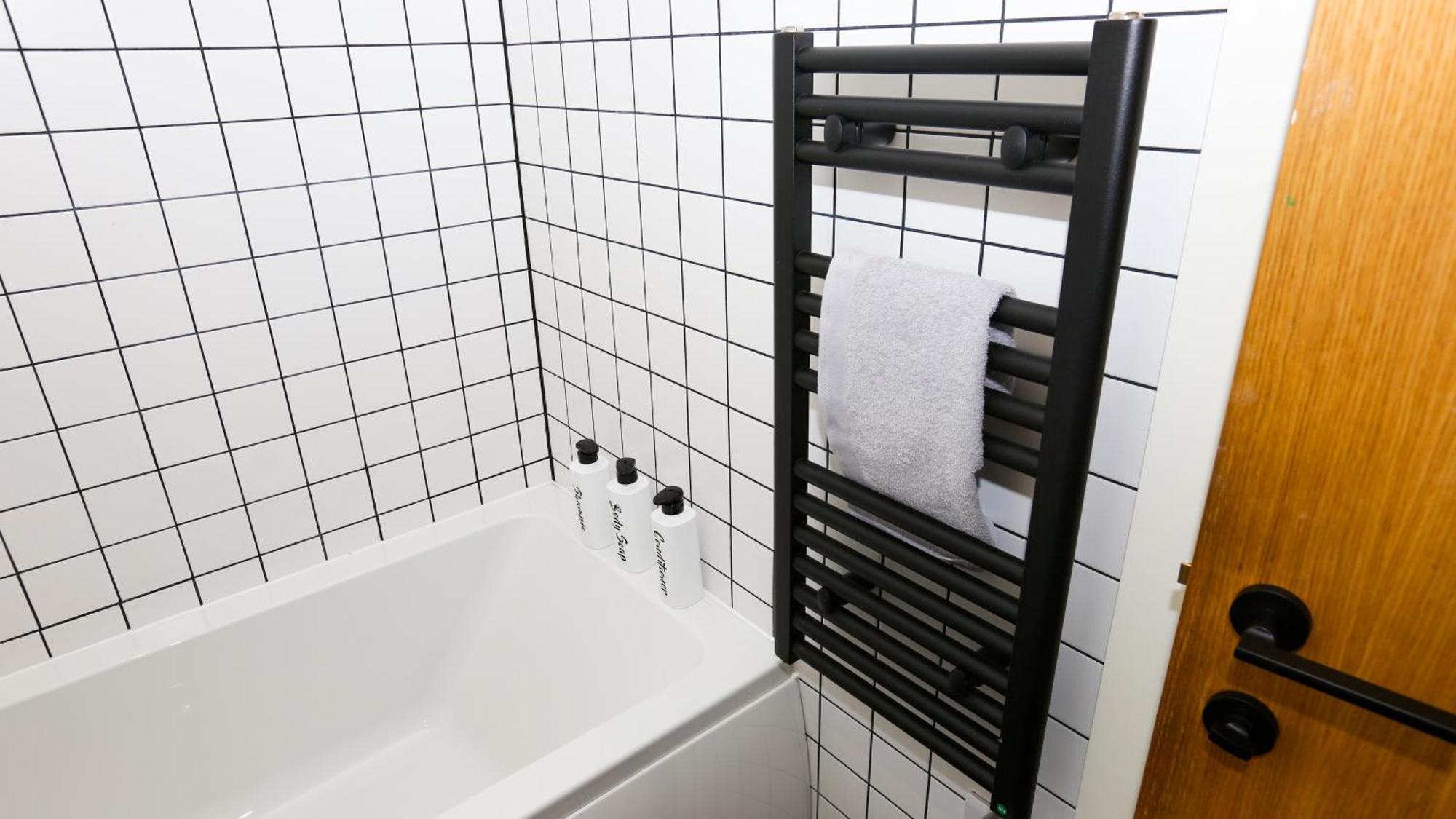 Stayzo_nichols Building_spacious 3-bedroom * Sheffield