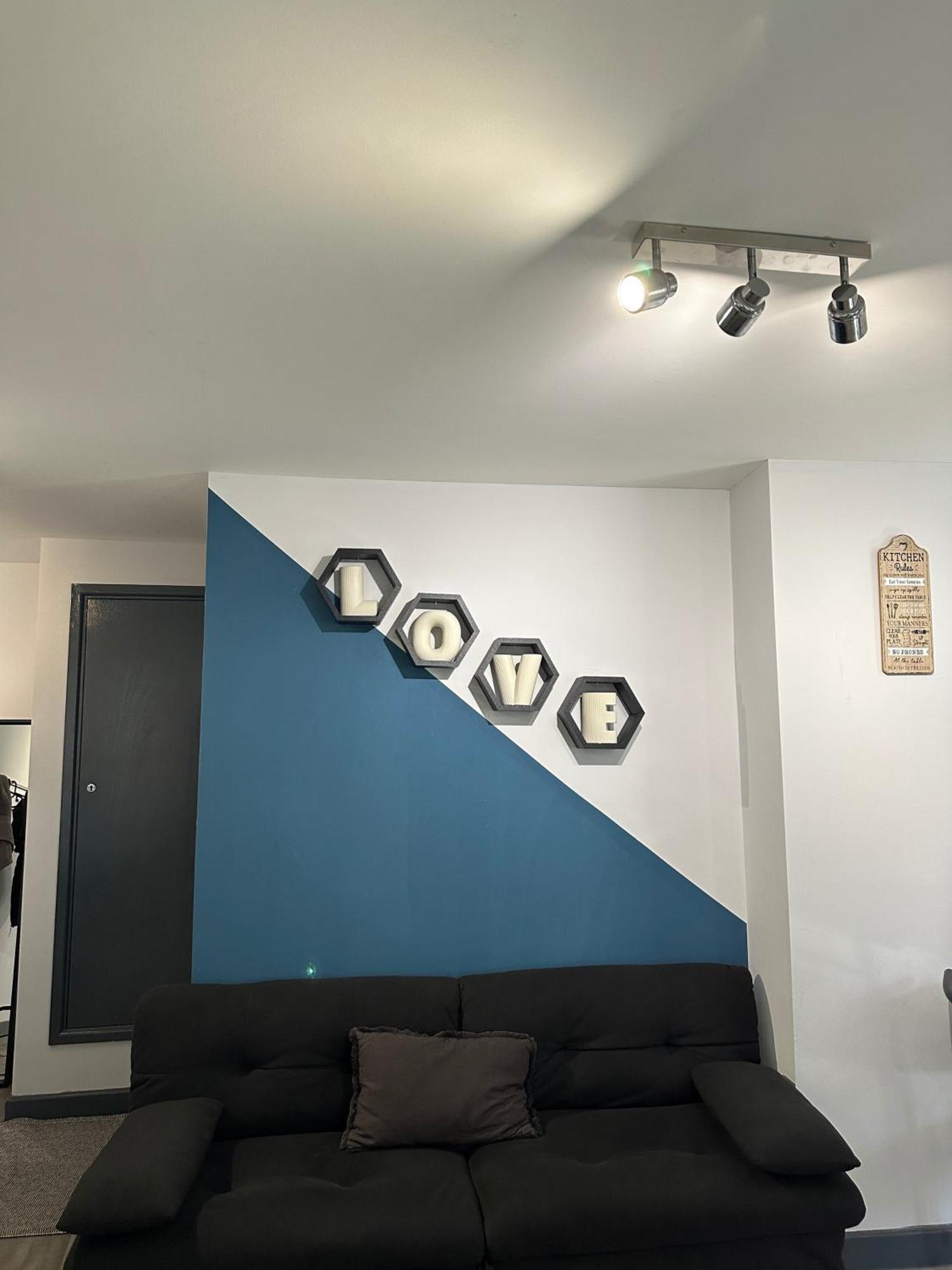 Cozy In Centre With Sofa Bed