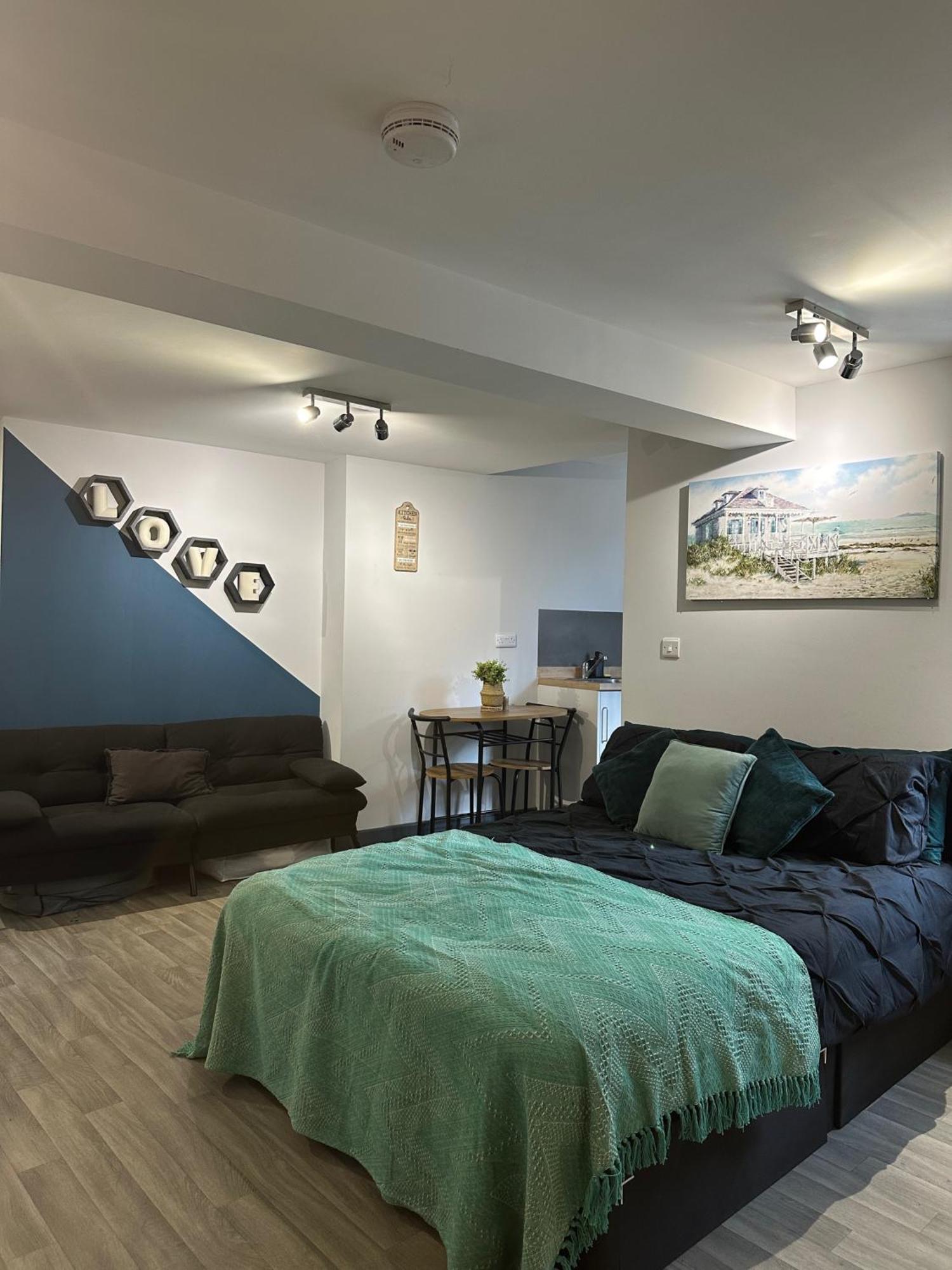 Apartamento Cozy In Centre With Sofa Bed Sheffield