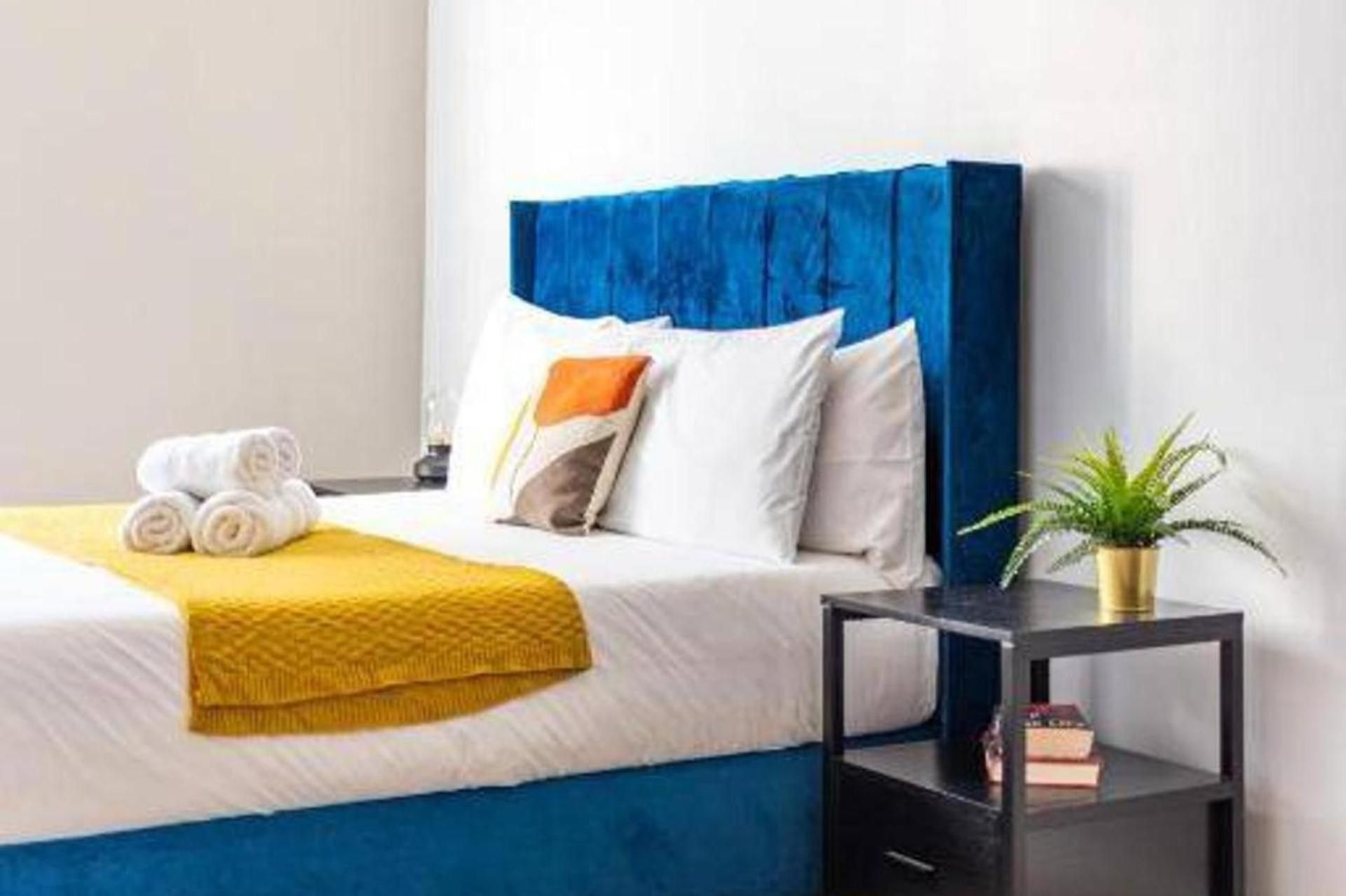 Apt-sleeps 4-contractors & Families Sheffield