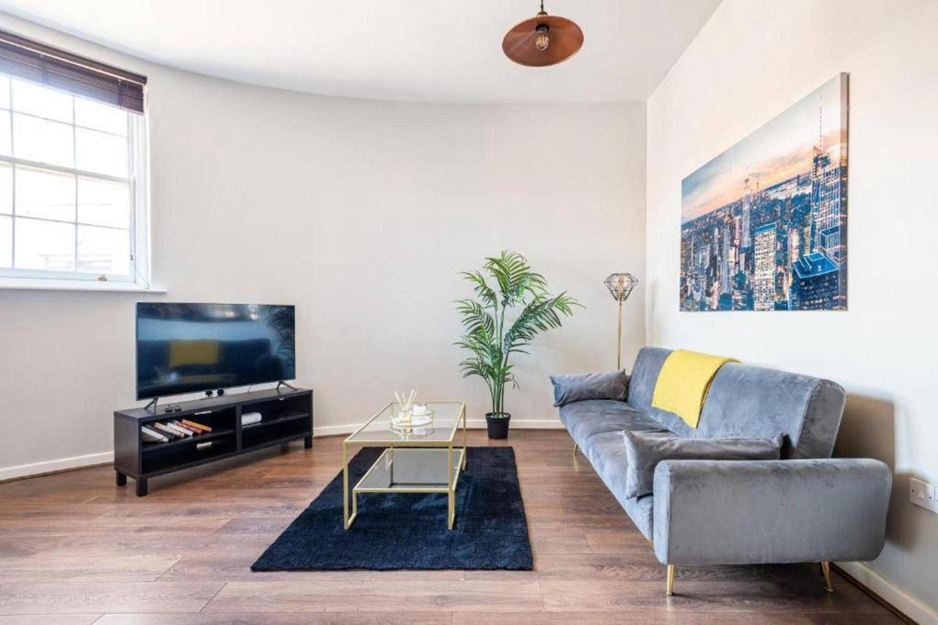 Apt-sleeps 4-contractors & Families Sheffield