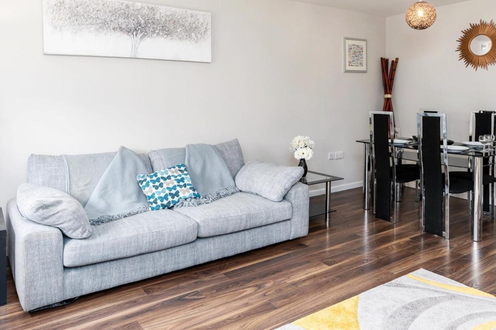 Holiday home Stunning 3 Bedroom Hillsborough