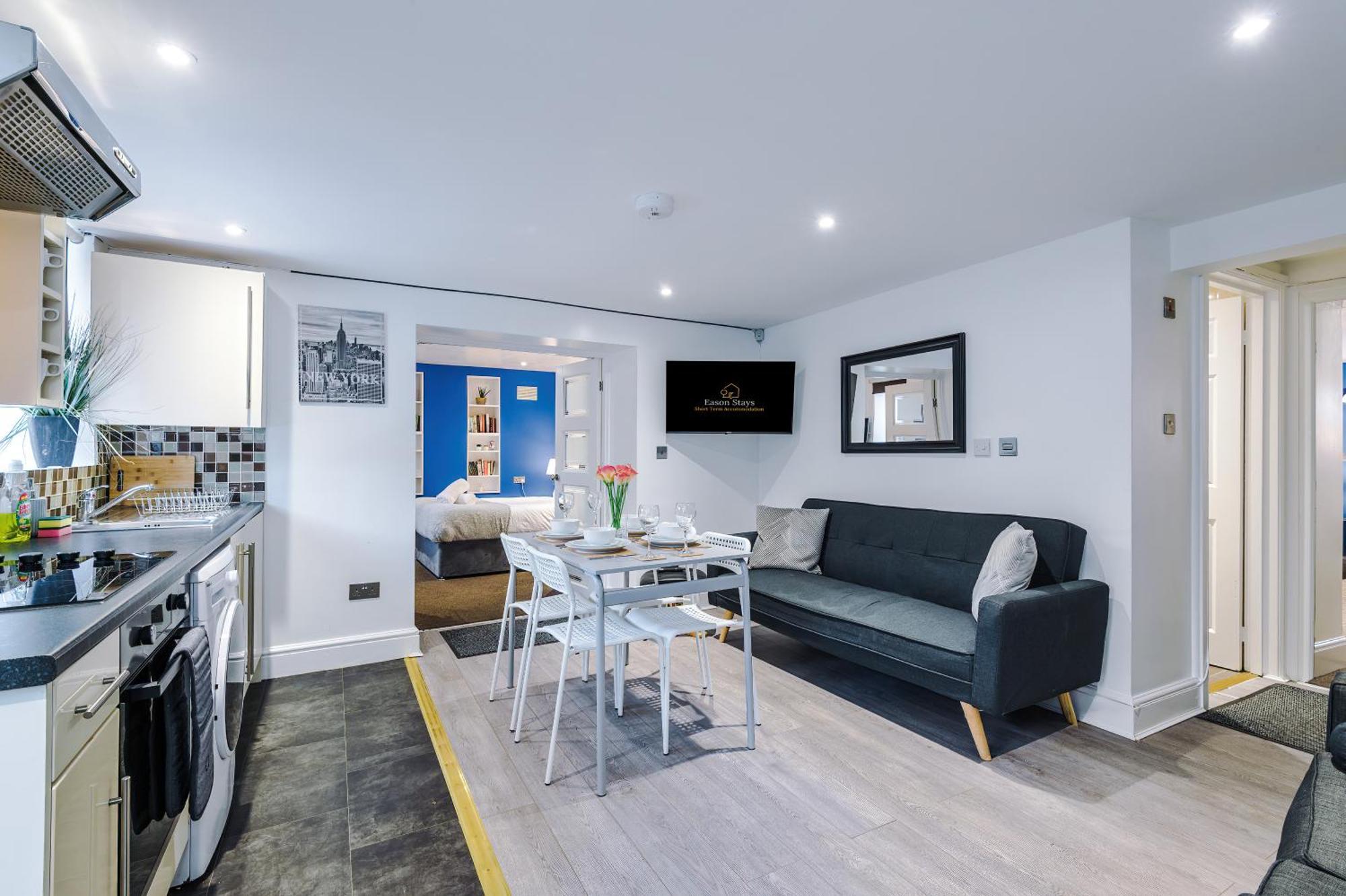 Apartment Free Parking! Two Bedroom In By Eason Stays, Ideal For Weekend Getaways, Hospital Placements & Business Travellers Sheffield