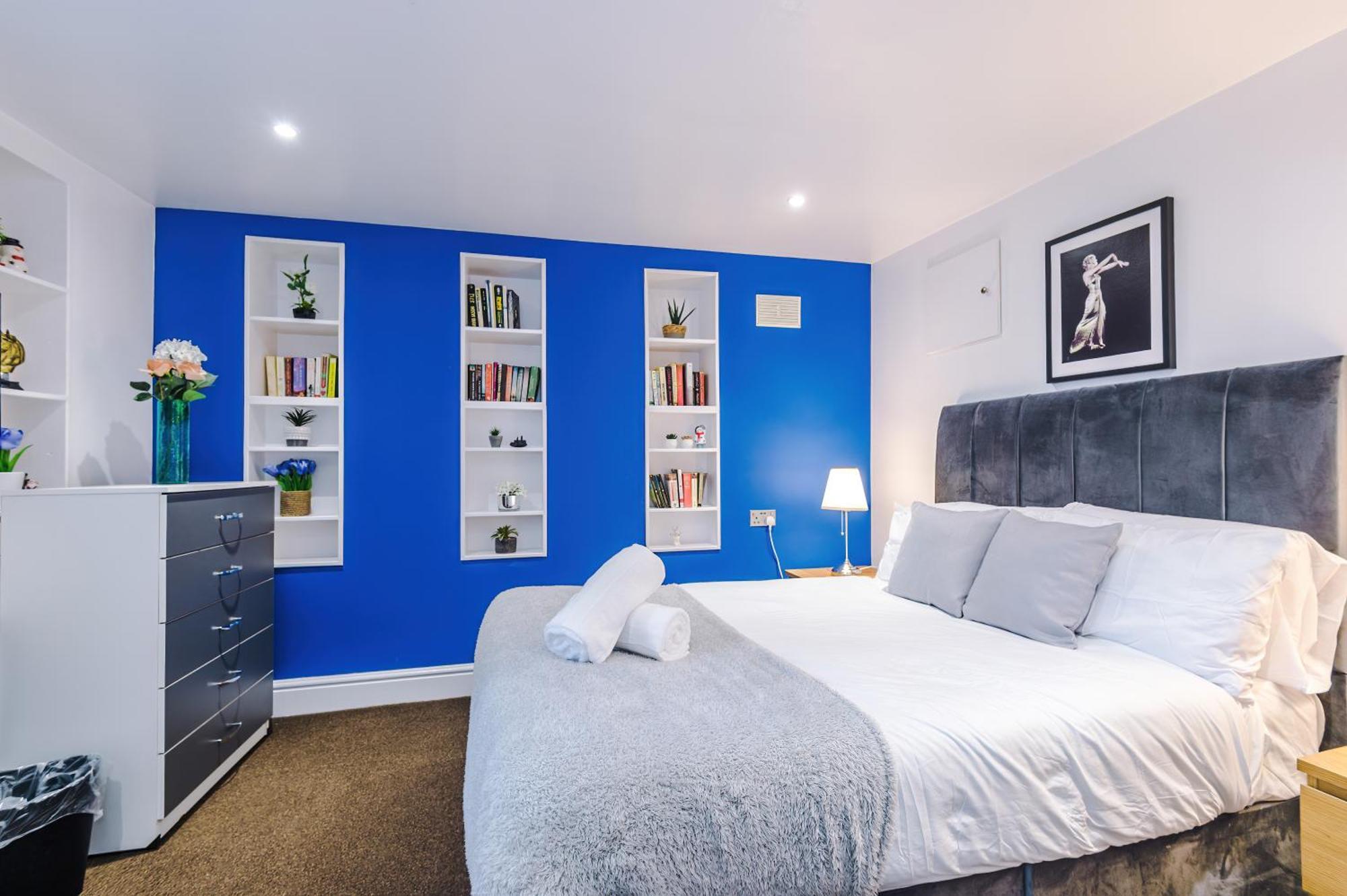 Apartment Free Parking! Two Bedroom In By Eason Stays, Ideal For Weekend Getaways, Hospital Placements & Business Travellers Sheffield