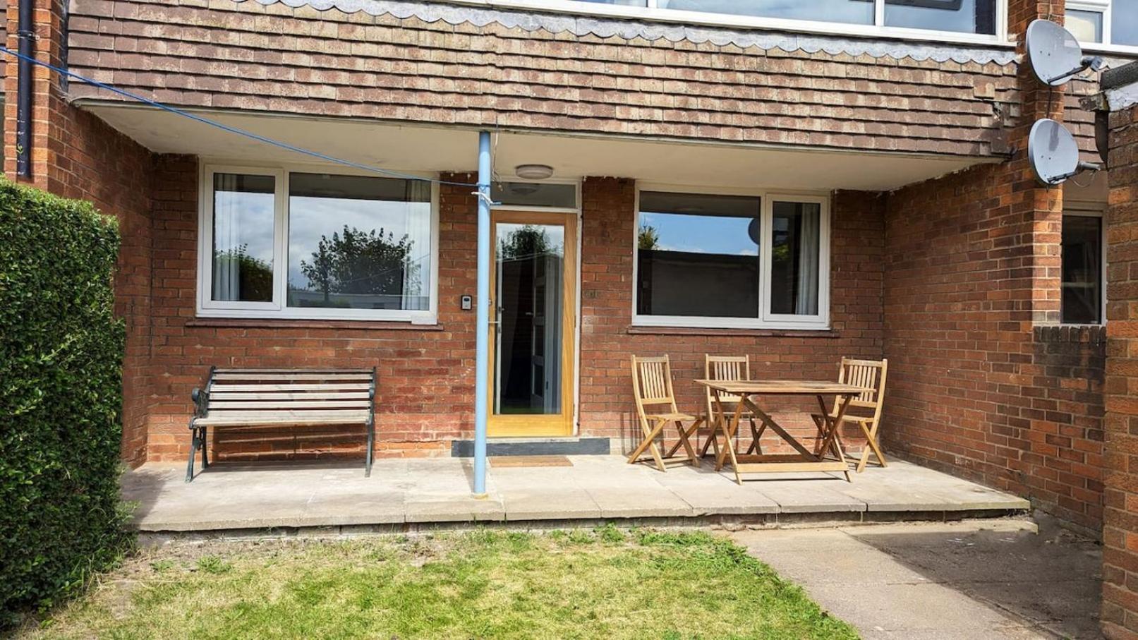 Casa de férias Quiet, Cozy Flat & Garden In Leafy Area Sheffield
