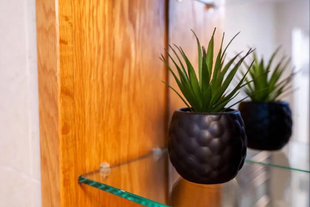 Cosy 2 Bedroom Centre - Free Parking Apartamento *