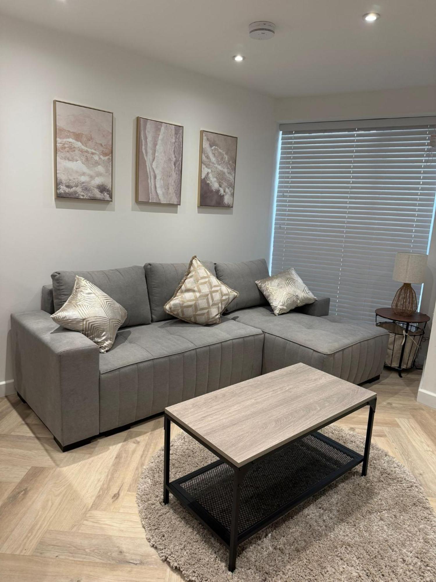 Modern 1-br Flat, Near Bramall Lane, Free Wifi Sheffield
