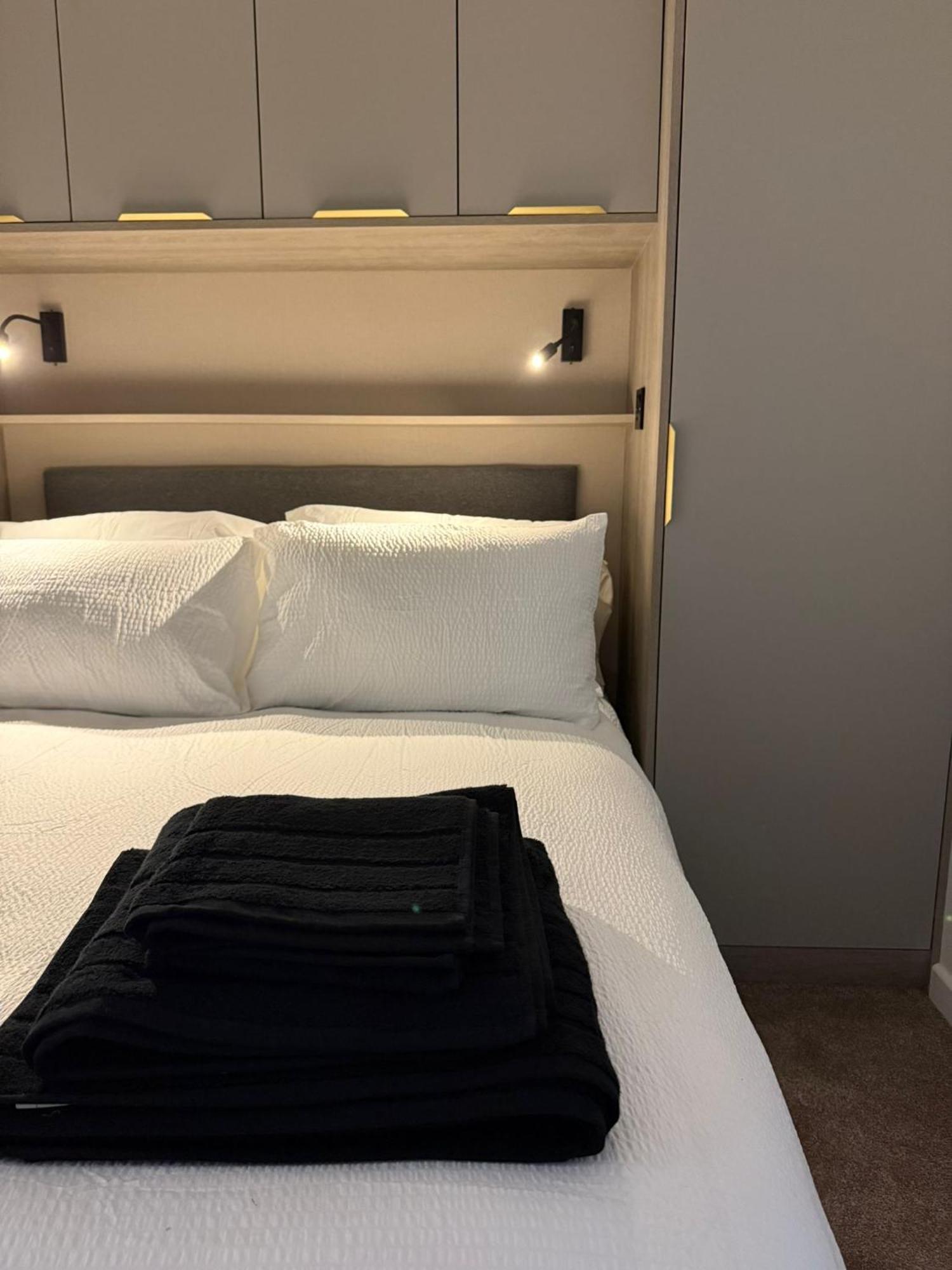 Apartment Spacious 1br Flat *