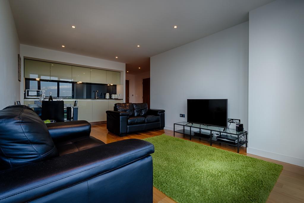 Halo Serviced - St Pauls Apartment *