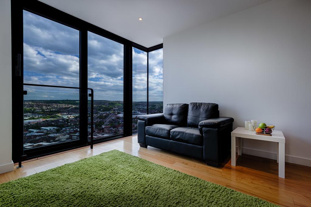 Halo Serviced - St Pauls Apartment *