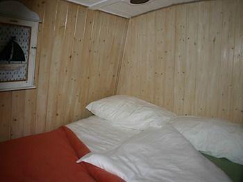 Houseboat Hotel