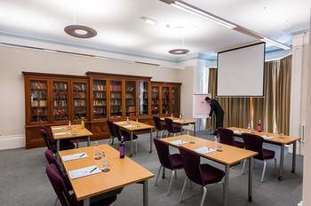 Halifax Hall Hotel Sheffield