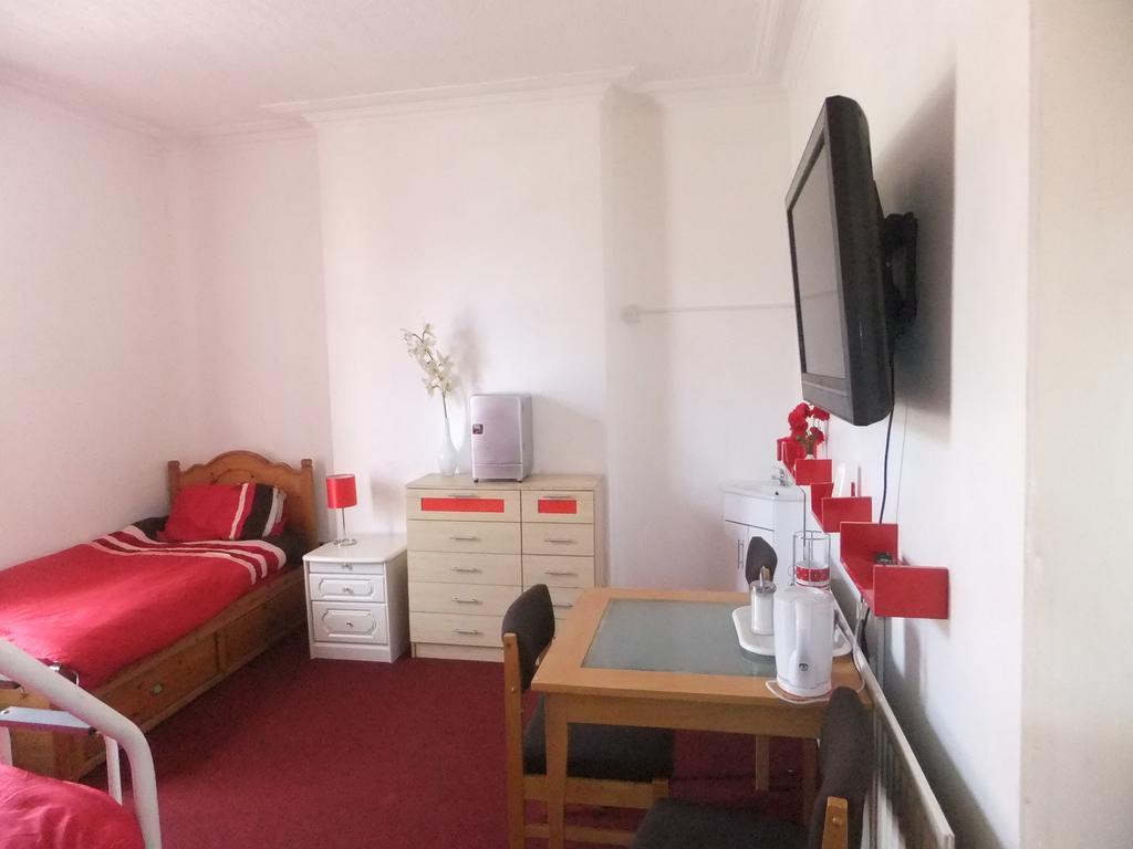 Heavenly Nights Guest house Sheffield