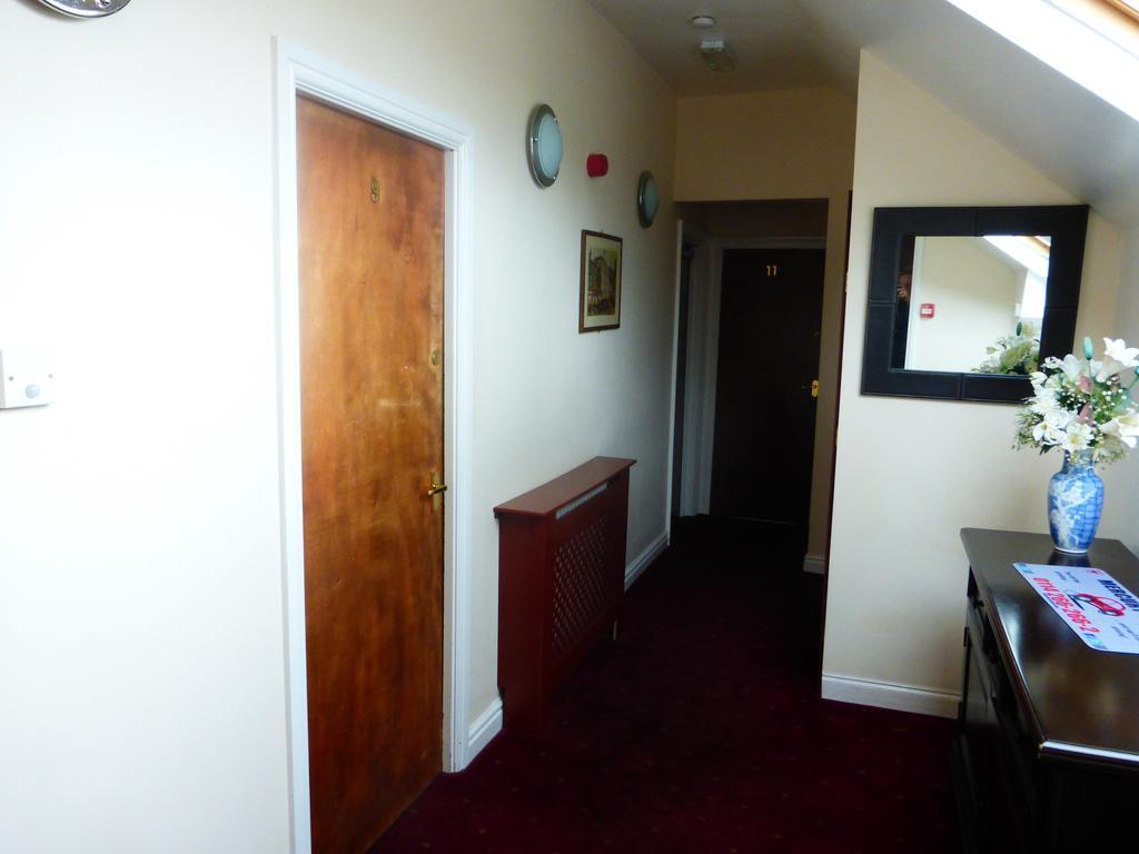 Guest house Don Valley Arena Sheffield