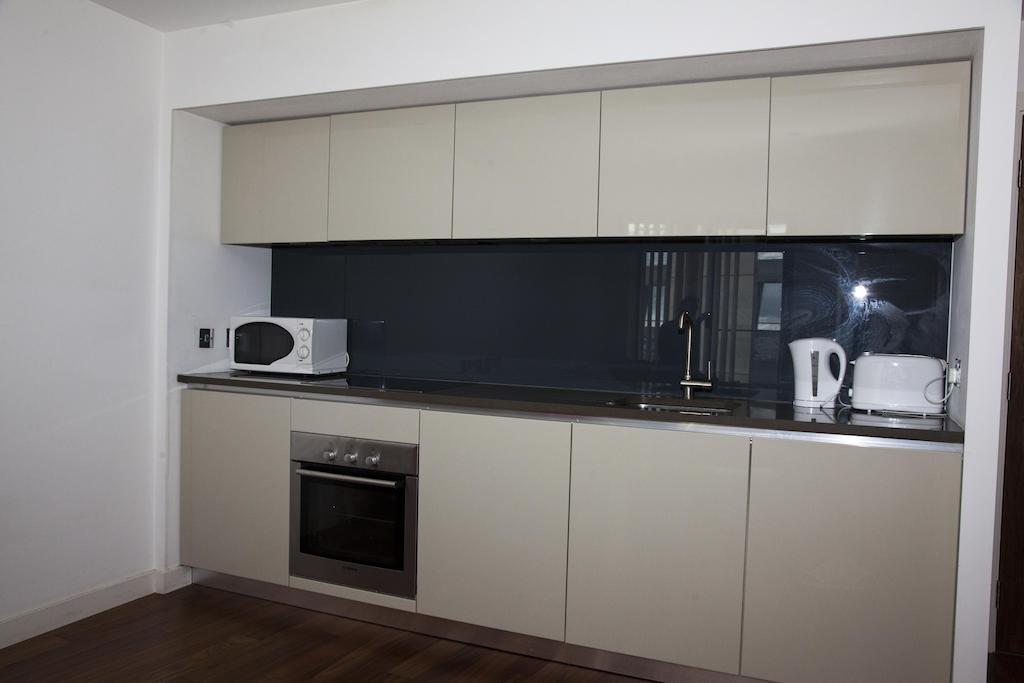 Halo Serviced - St Pauls Apartment *