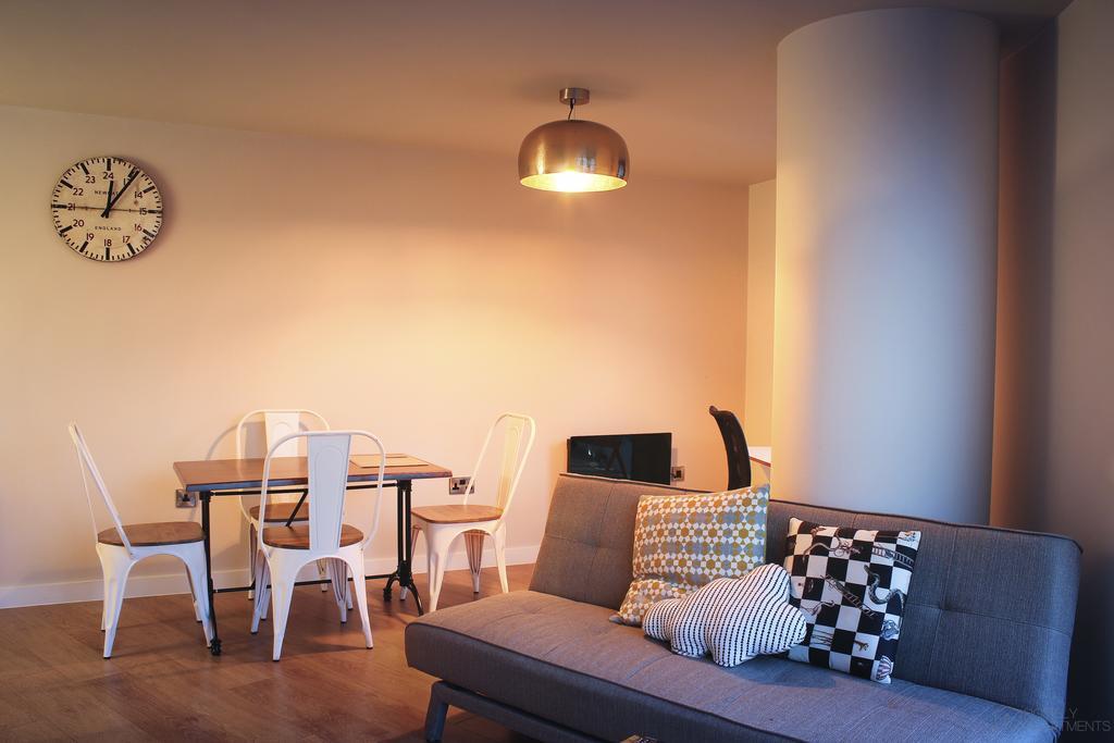 Homely Serviced - Blonk St *