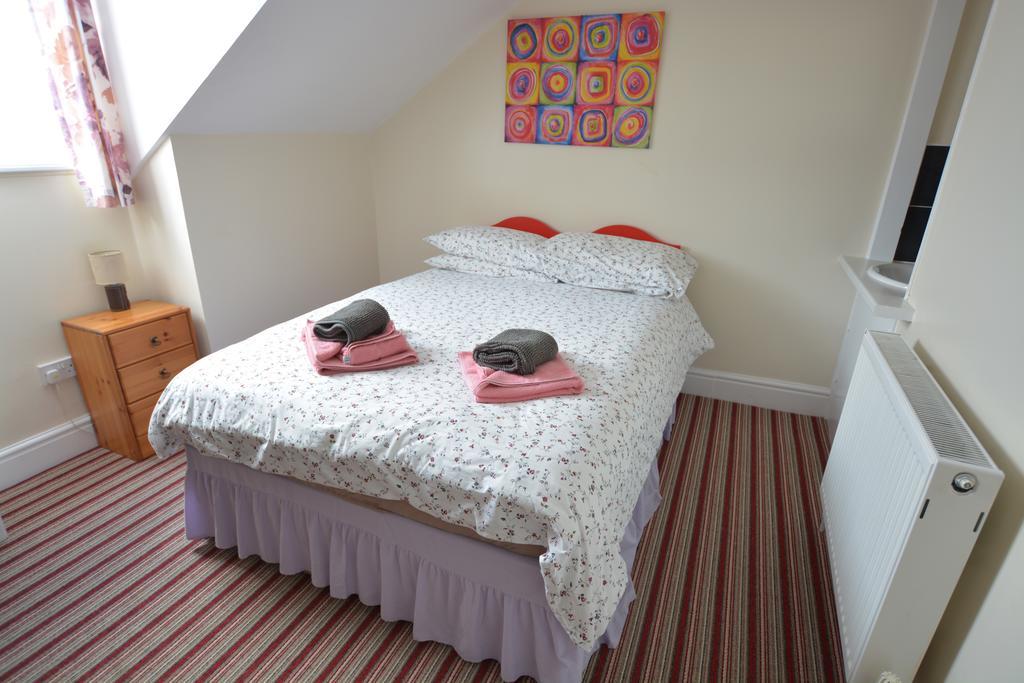 Alara Guest house Sheffield