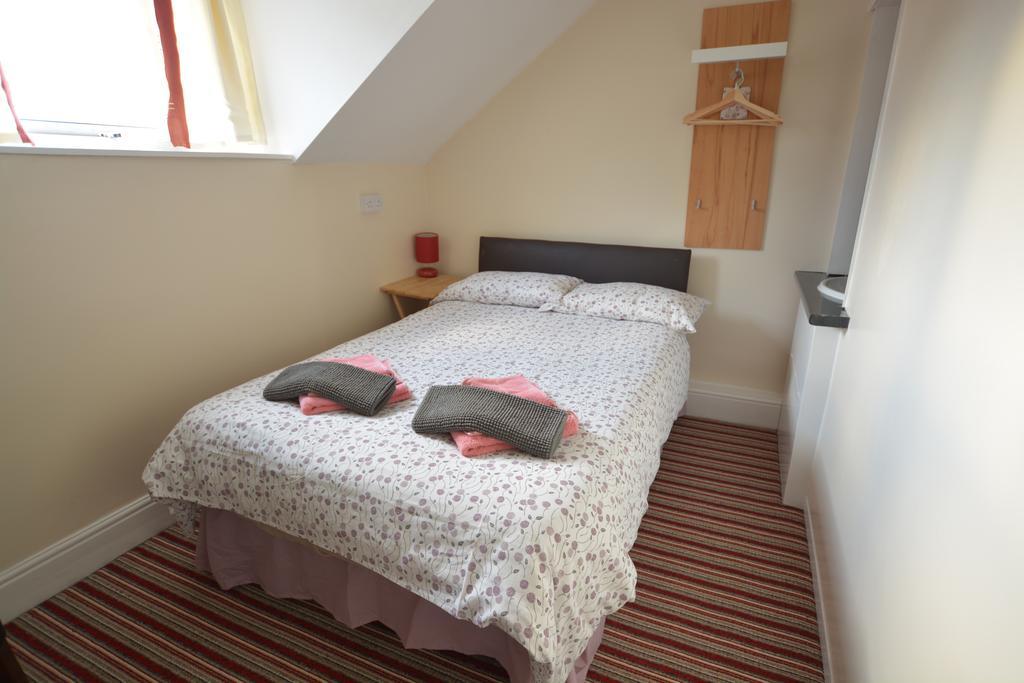 Alara Guest house Sheffield