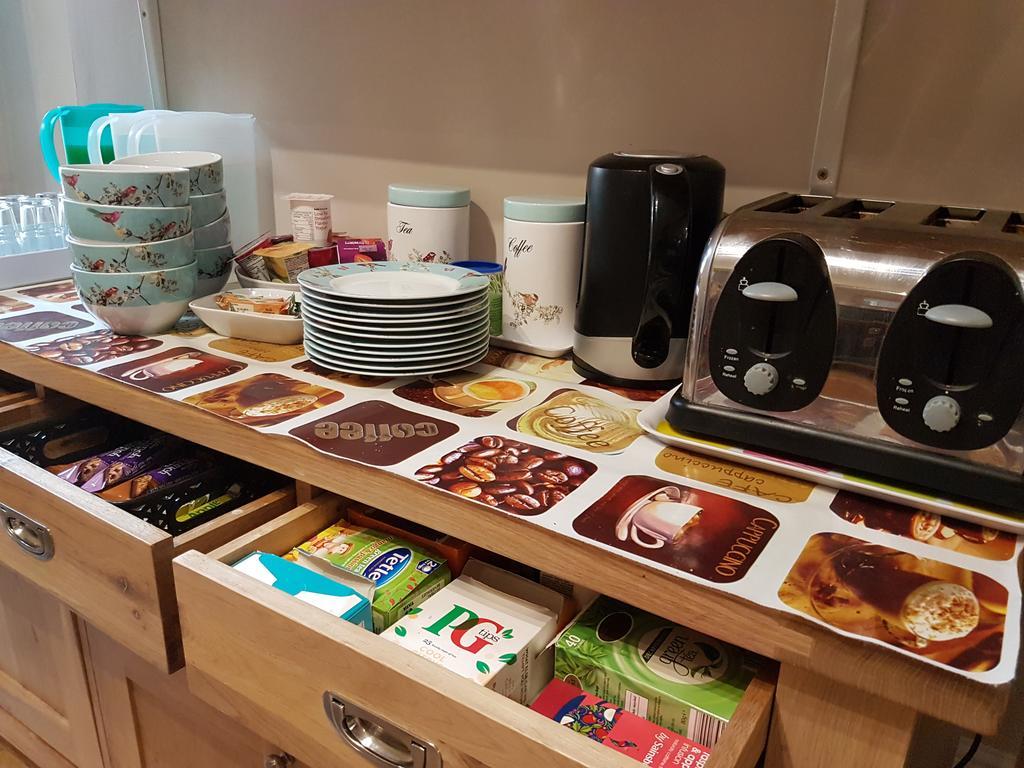 Alara Guest house Sheffield