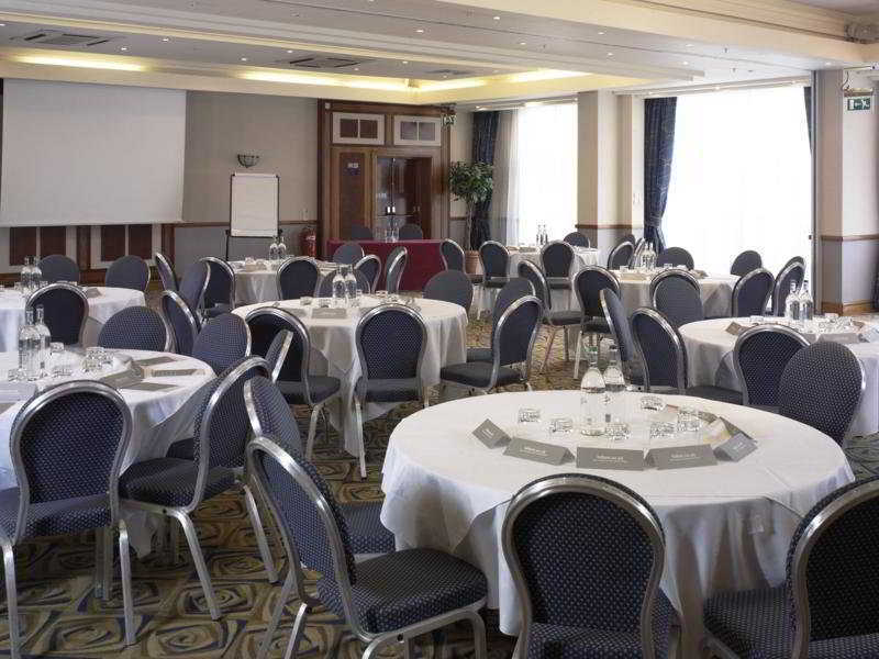 Western The Quays Hotel 4*