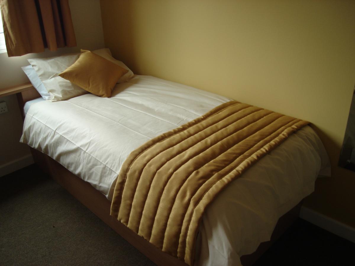 The Endcliffe Village - Part Of The University Of Apartment